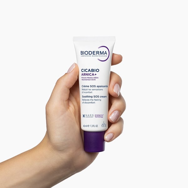 b16689dd37d132b1f25ee6011f4af086-hero-20packshot-cicabio-arnica-plus-t40ml-a01000200-madjul25.webp