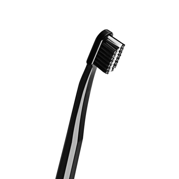 black-is-white-duo-pretapreta-2.jpg