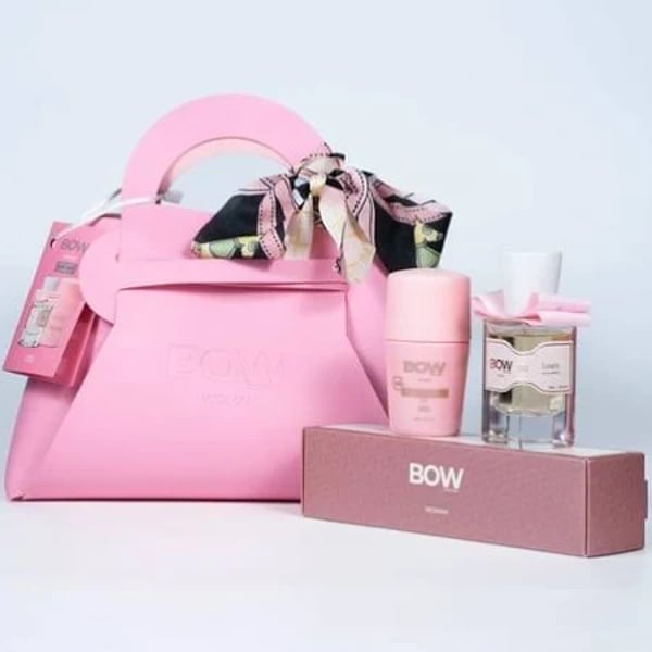 bow-coffret-loura-eau-parfum-desodorizante-natal-2025.webp
